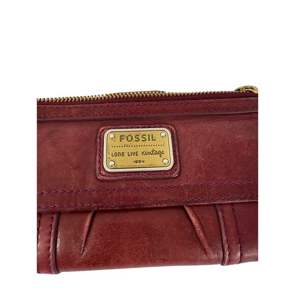 Vintage Fossil Emory Red Lamb Leather Wallet Clutch Envelope Zipper Multi-Pocket - Picture 2 of 6